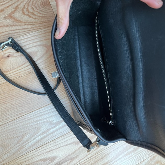 Coach court bag with silver hardware - Picture 6 of 8